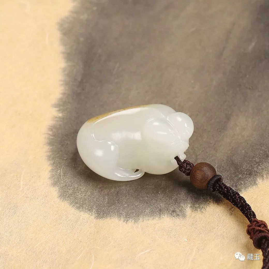 和田玉吊牌两个蝙蝠寓意,和田玉麒麟背乌龟啥寓意