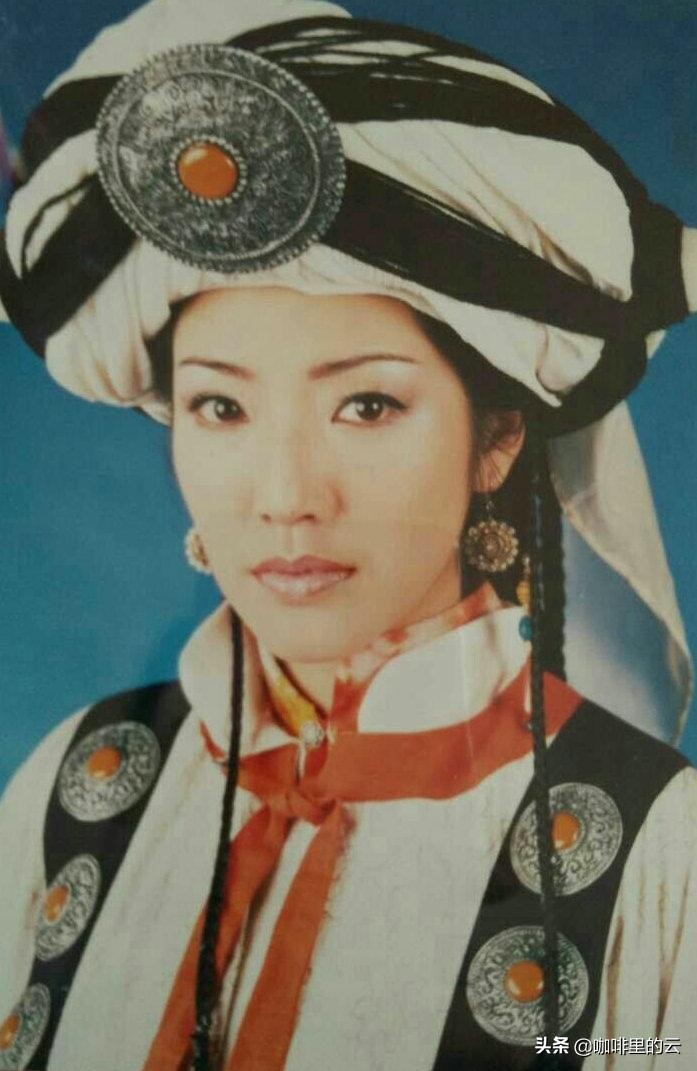 碧血剑爱恨只在一瞬间,碧血剑四句诗的秘密