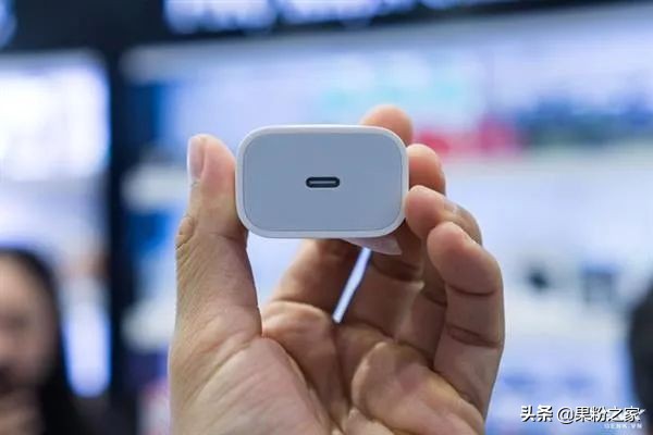 iphone11黑色全新开箱,iphone11系列全部开箱