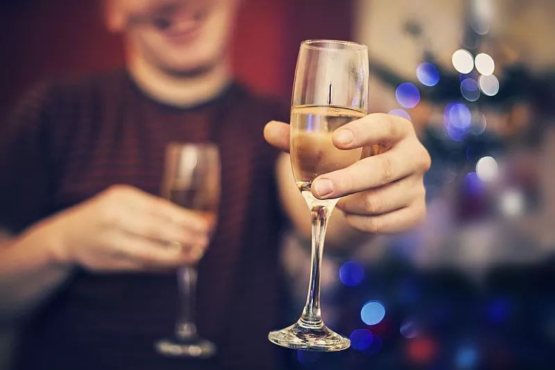 听说这个动作能治耳鸣耳聋,治疗耳鸣的死穴在哪里