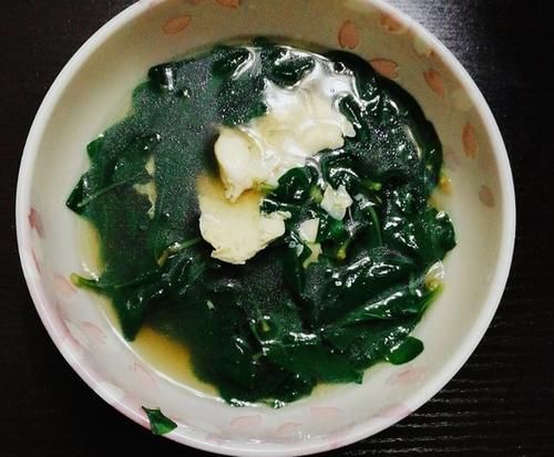 近视多喝这汤,视力变清晰,肝脏变健康,洗肠又瘦身,成本2块钱