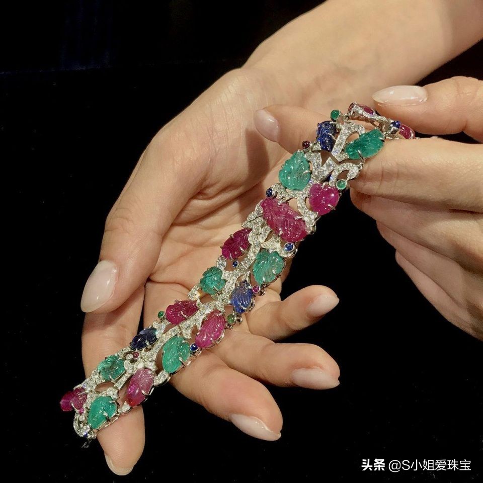 卡地亚的这一堆水果，名媛贵妇都热爱，雅诗兰黛也珍藏