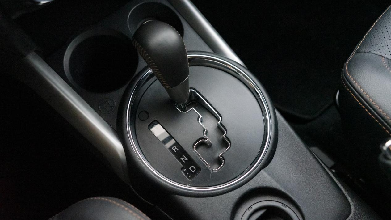 不要柔柔弱弱就要轰轰烈女汉子告诉你为啥选劲炫