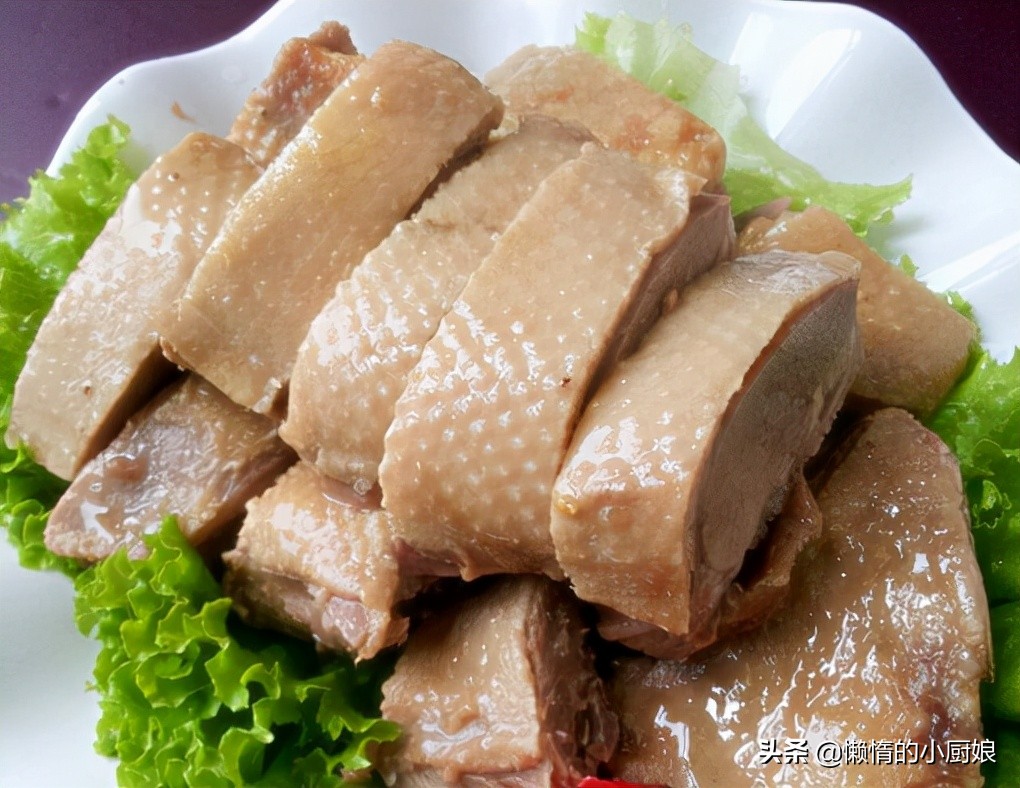 南京盐水鸭咸香蘸汁,正宗南京盐水鸭做法小视频