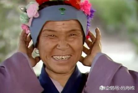 87版的红楼梦刘姥姥二进贾府,红楼梦刘姥姥第一次进贾府讲解