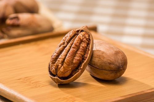 坏胆固醇偏高怎么降下来啊,胆固醇高有什么方法能降胆固醇