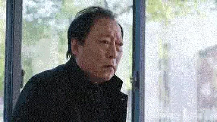 看完了《囧妈》发现，囧妈家的孩子们最后都变成了他们的妈妈