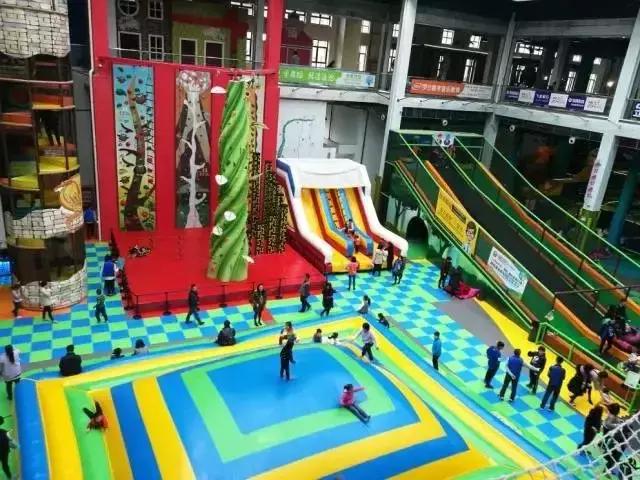 鑻忓窞鐪嬫ū鑺辩殑閰掑簵,鑻忓窞鐪嬫ū鑺变綇鍝釜閰掑簵