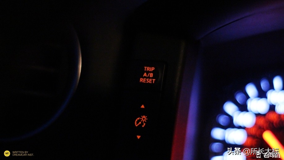 唯快是图，无数男孩梦想中的“战神”GTR轻体验