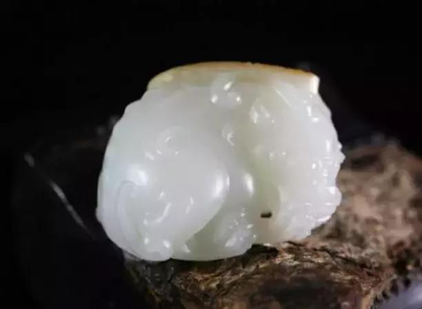 和田玉羊脂,羊脂玉和田