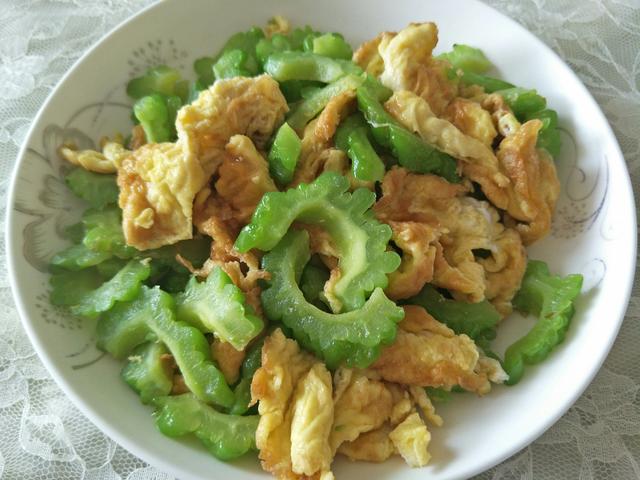 低脂减肥餐油菜,减肥期间好吃不长胖的食物