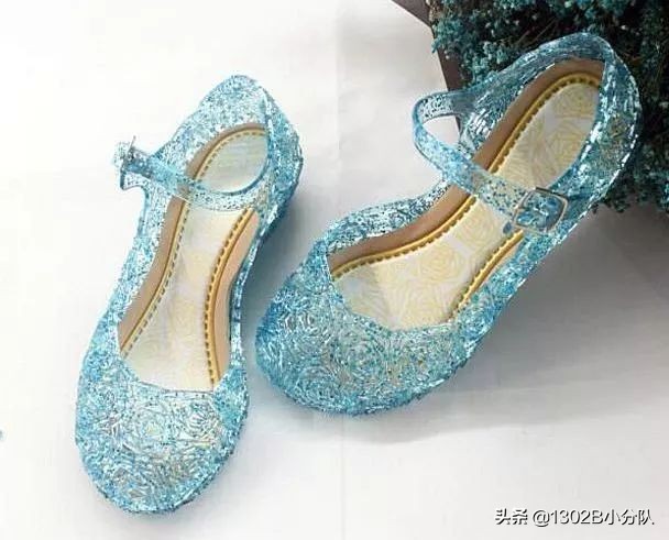 现在流行单品,女生自以为很潮却很土的单品