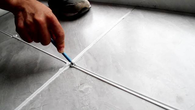 700x1500瓷砖一平米需要多少美缝,美缝多少钱一米不贵