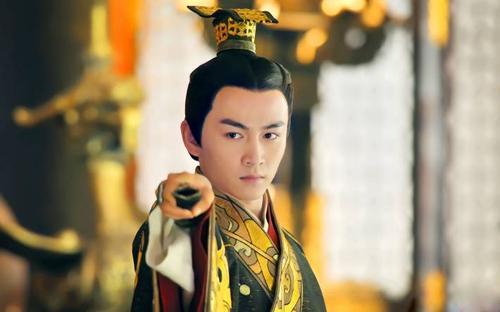 陈晓自拍成油腻大叔,陈晓自拍胖了视频