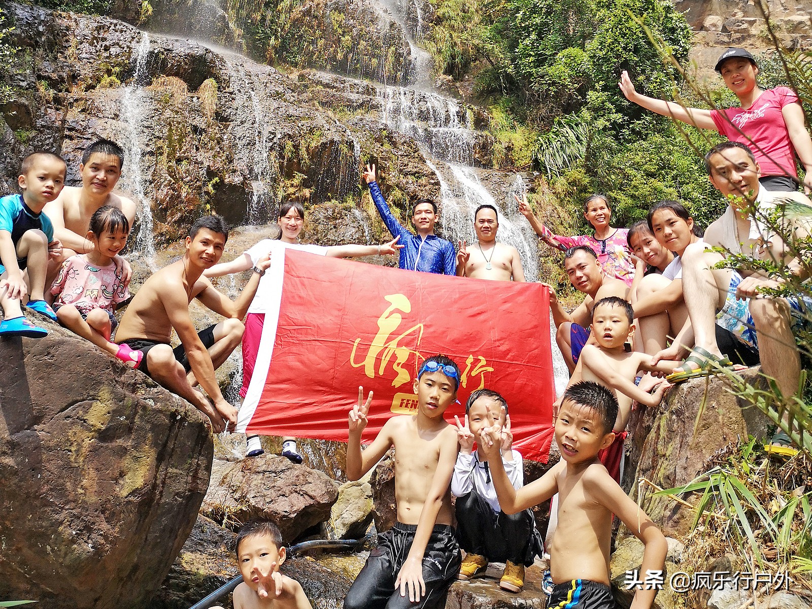 广东清远大瀑布下戏水，鲜为人知的私密路线，离城区还不到15公里