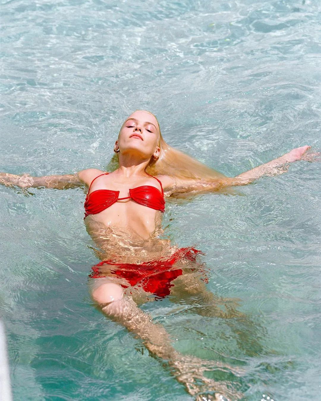 高考完第一天穿什么衣服,高考完第一件事健身