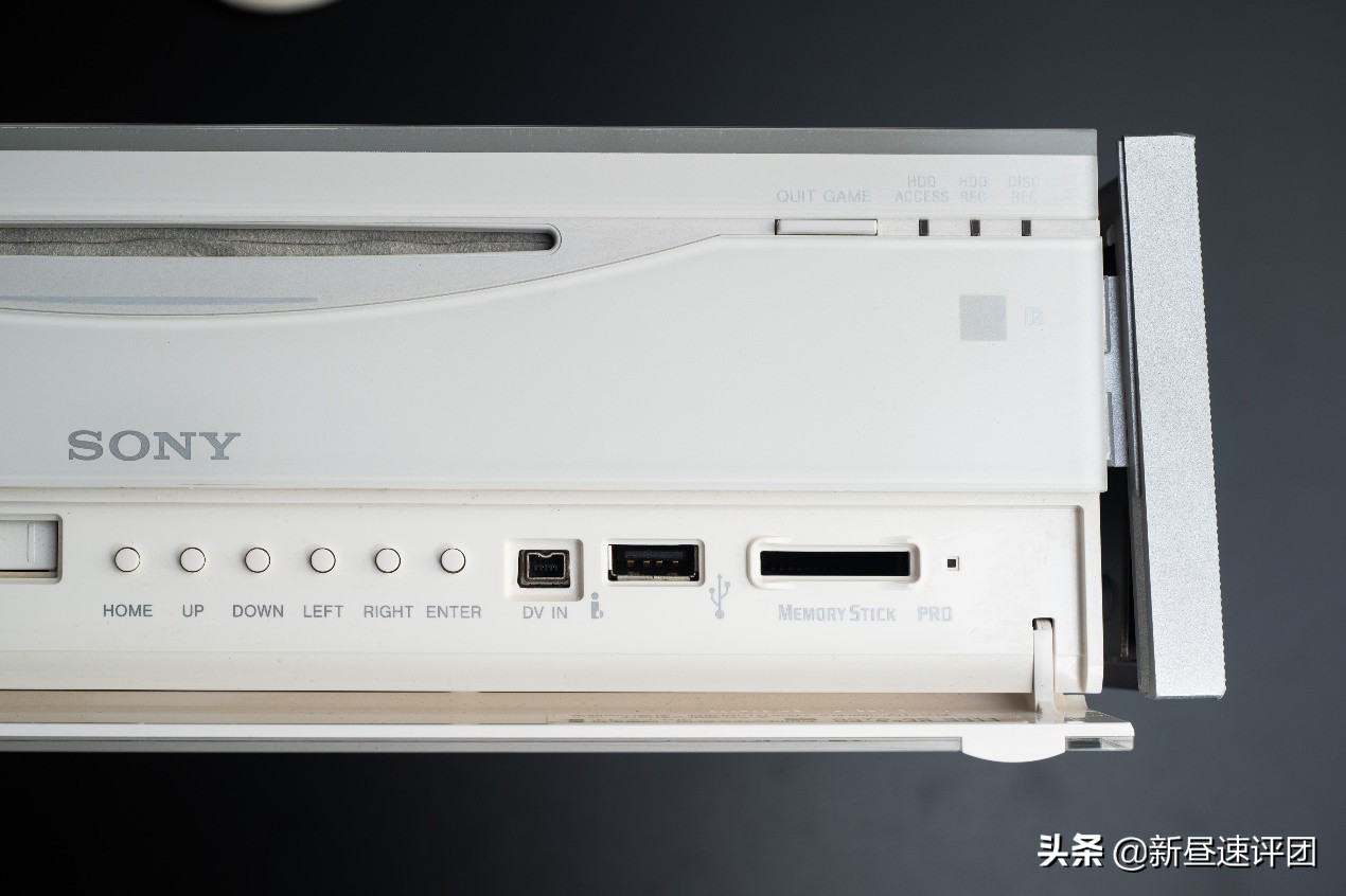 索尼ps游戏机发展史,15年前索尼游戏掌机