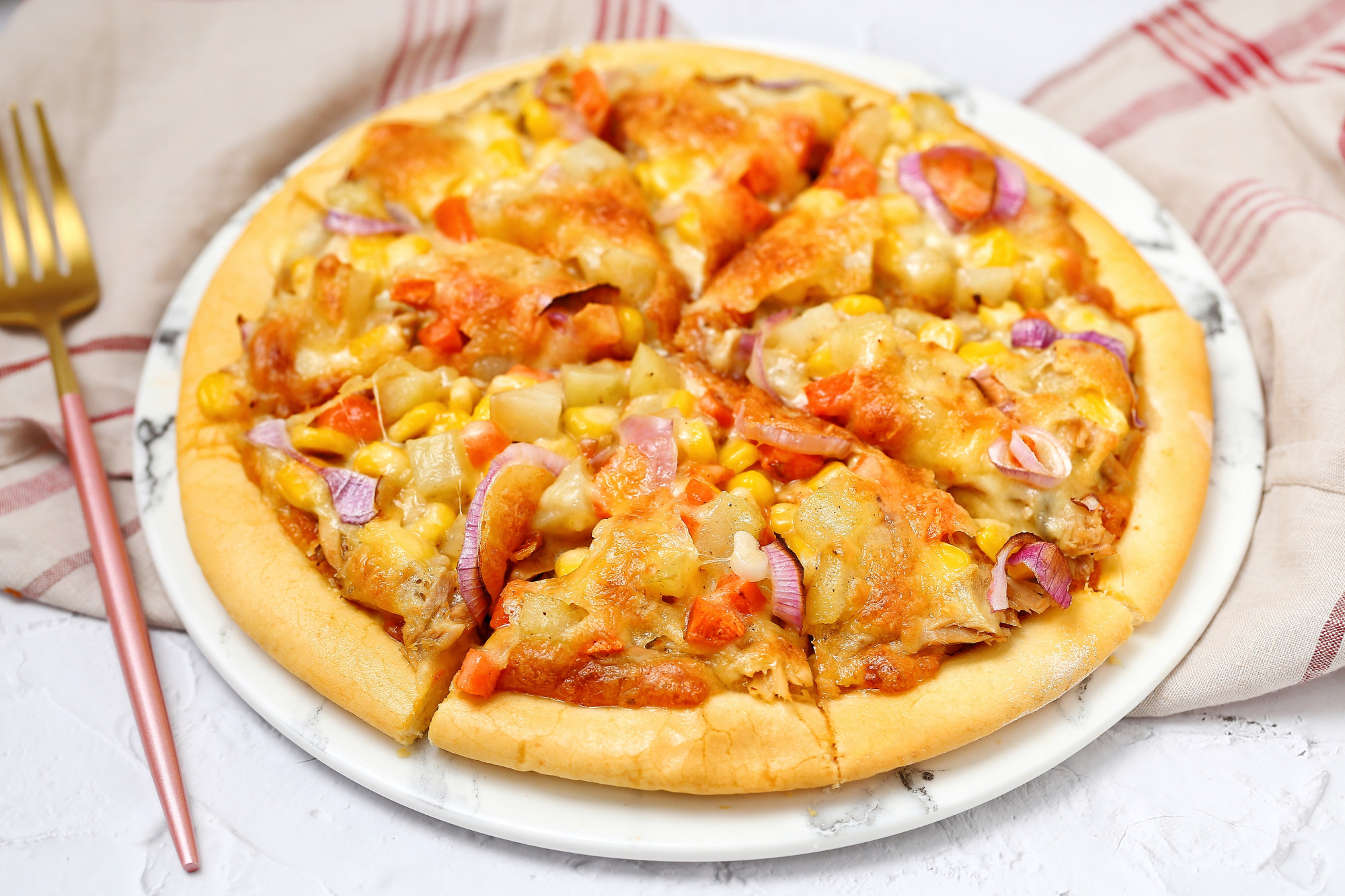 必胜客披萨什么口味好吃还能拉丝,必胜客披萨哪种好吃又便宜