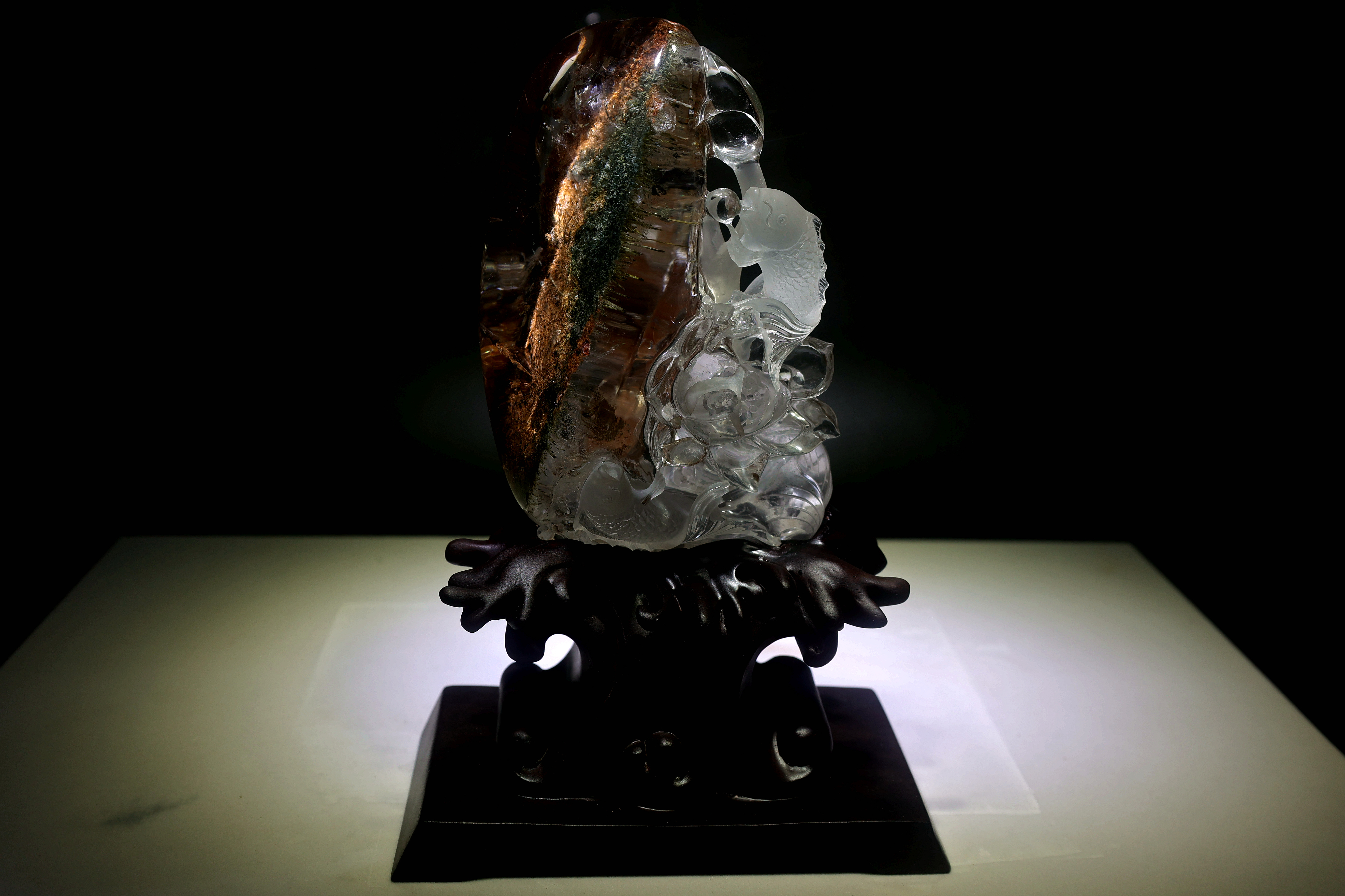 让我震撼的照片,最新高清水晶照片