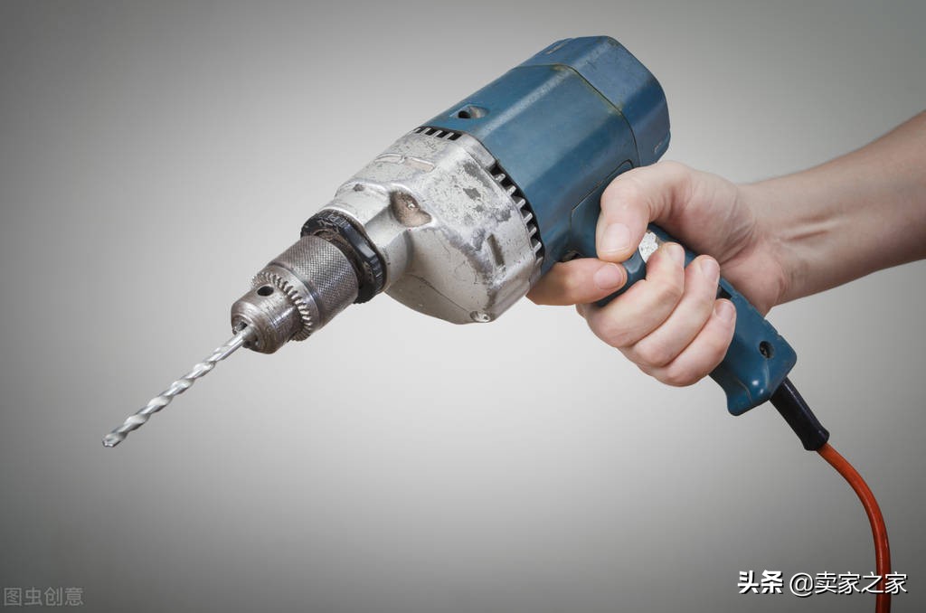 亚马逊平台适合卖哪些产品,亚马逊向线上模式转型