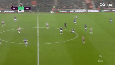 莱斯特城442防守反击,莱斯特城反击三球