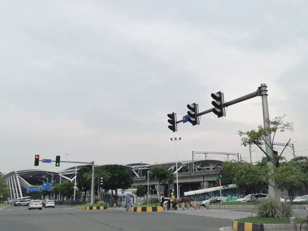 广州南站的现状,广州南站算不算规划失败