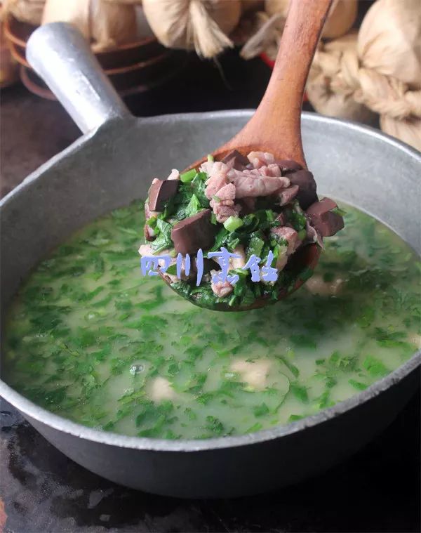 瘦肉猪肝猪肠汤,猪肝瘦肉肥肠汤