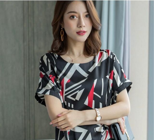 人靠衣装漂亮,人靠衣装真好看