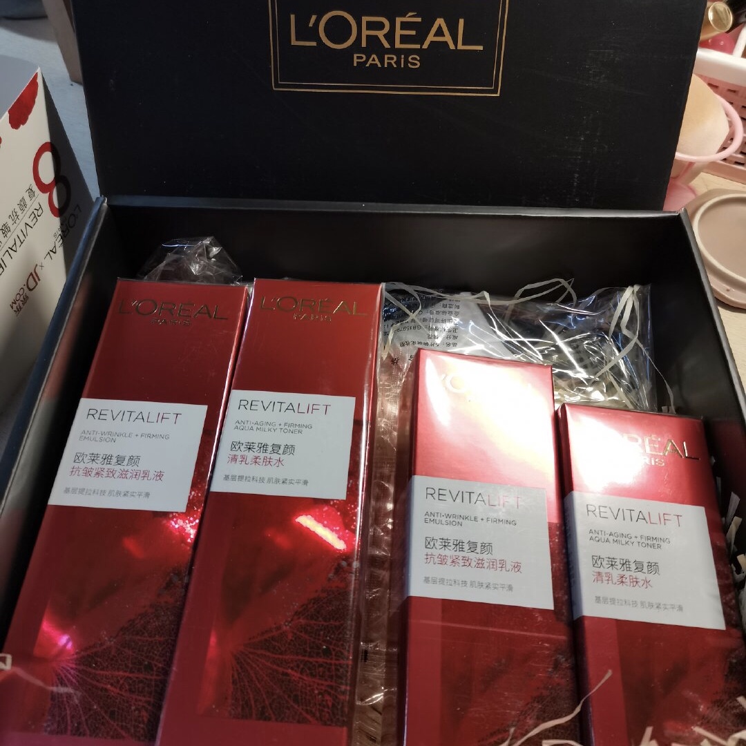 欧莱雅抗皱紧致抗衰老推荐,欧莱雅复颜抗皱真实测评