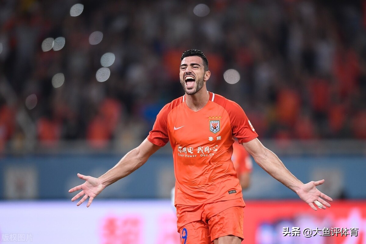 集齐中国全部联赛冠军的球员,集齐欧冠世界杯洲际杯的球员