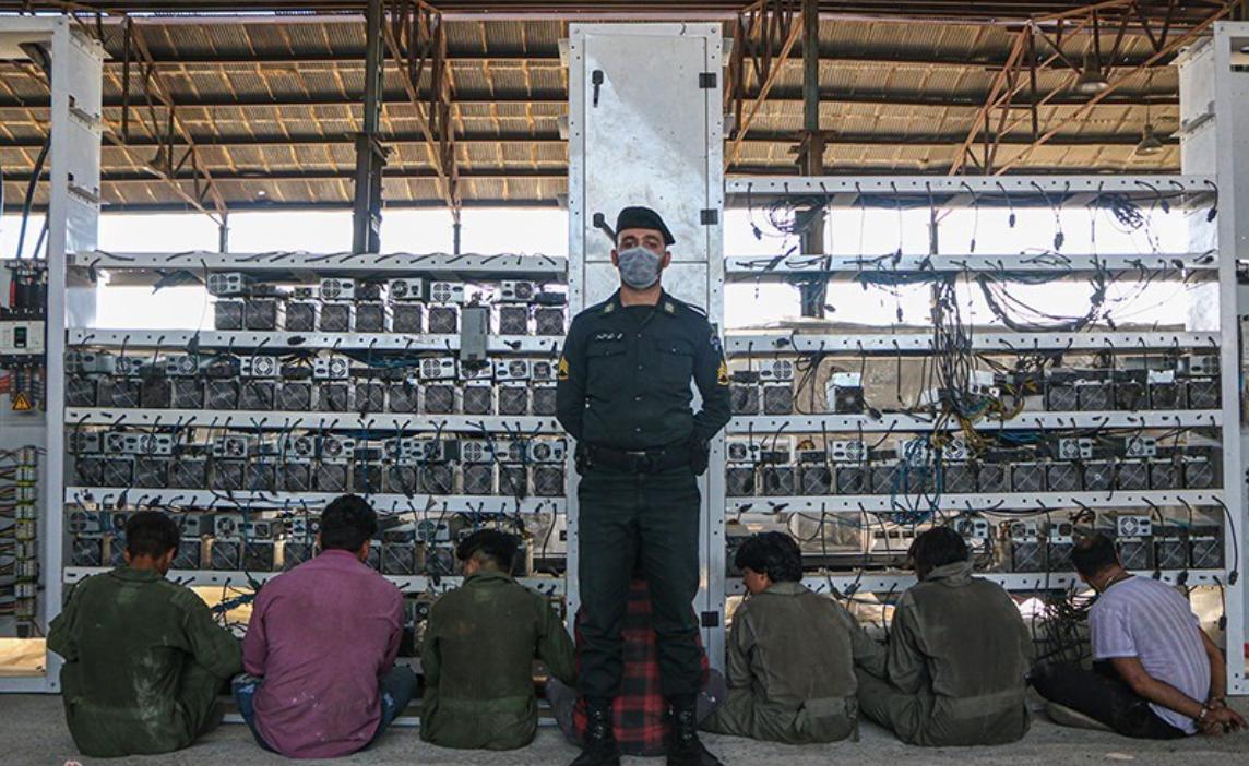 “割肉”还是“出海”？监管风暴下中国*币特比**矿工的两难抉择