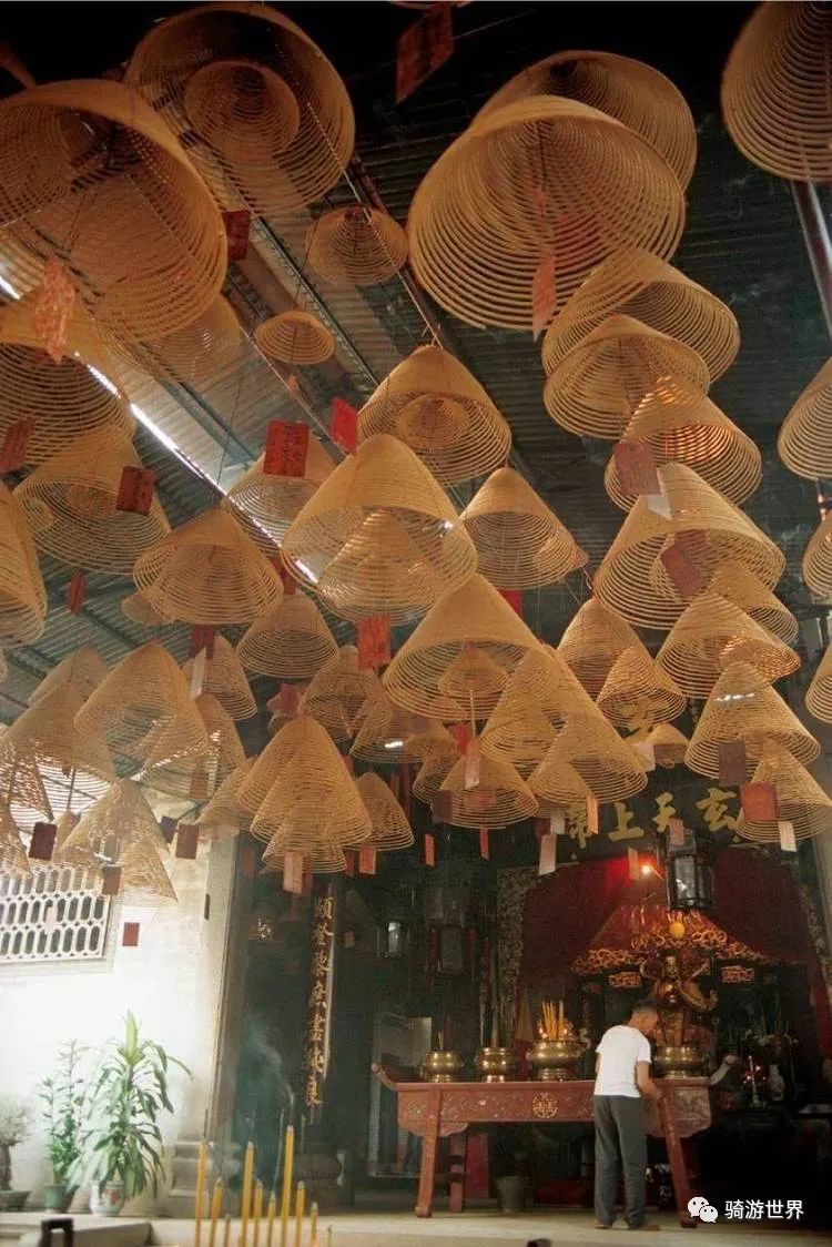 沙湾古镇和岭南印象园哪个好玩,宝墨园岭南印象园与沙湾古镇