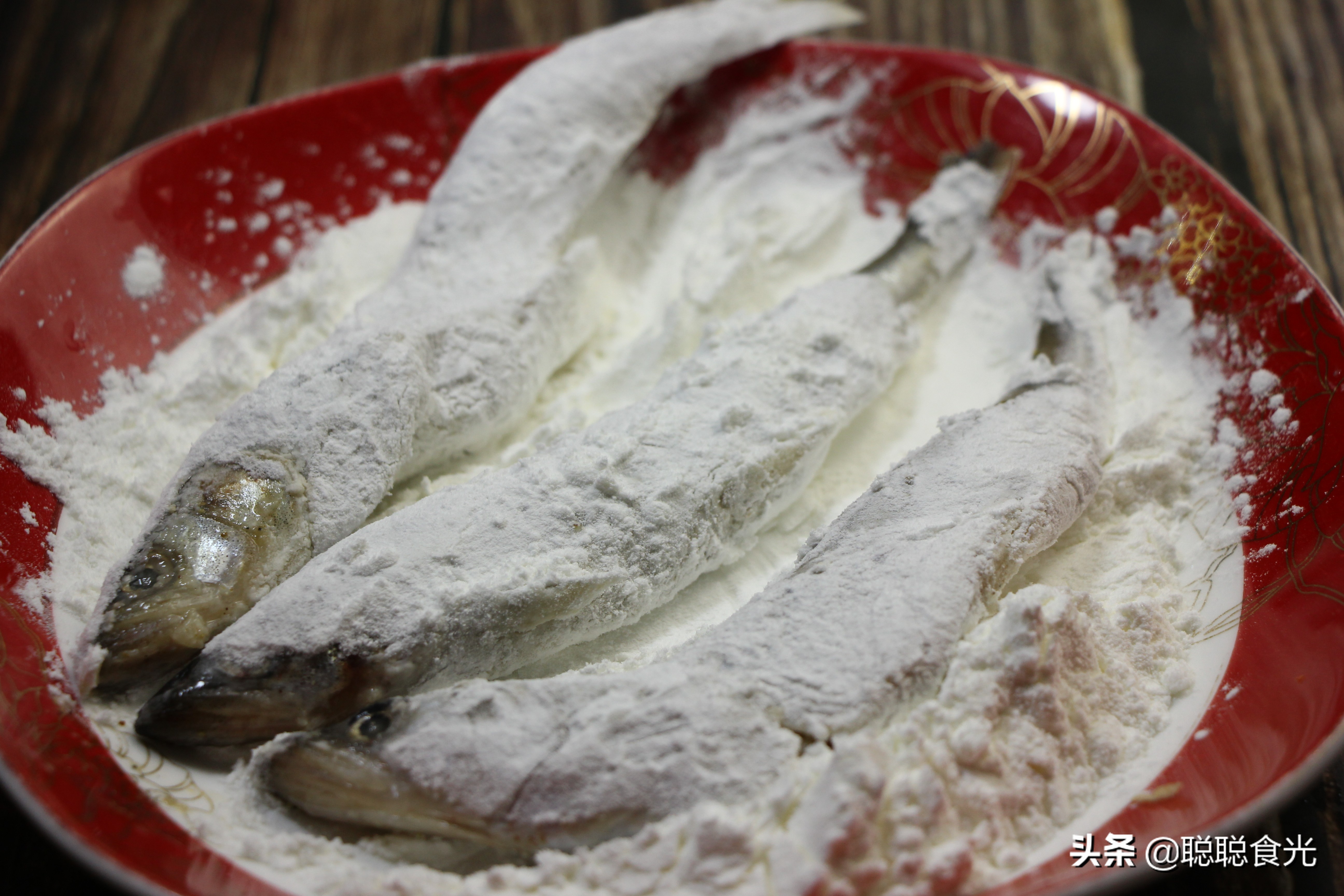 美味香煎多春鱼,黄油香煎多春鱼教程