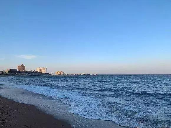 世界四分之一的泳装,全球四分之一的泳装