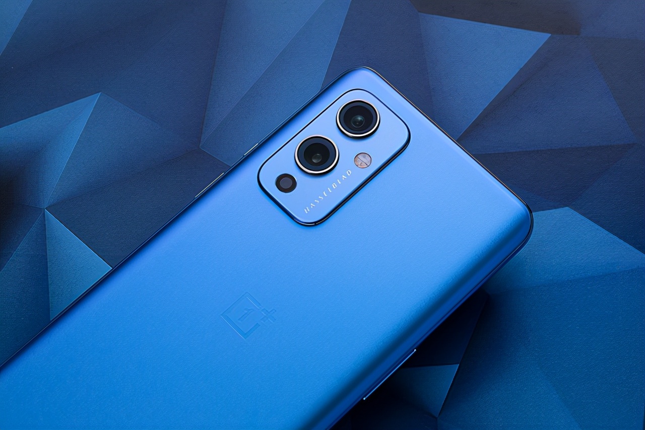 手机线下比线上便宜,手机线上买还是线下买