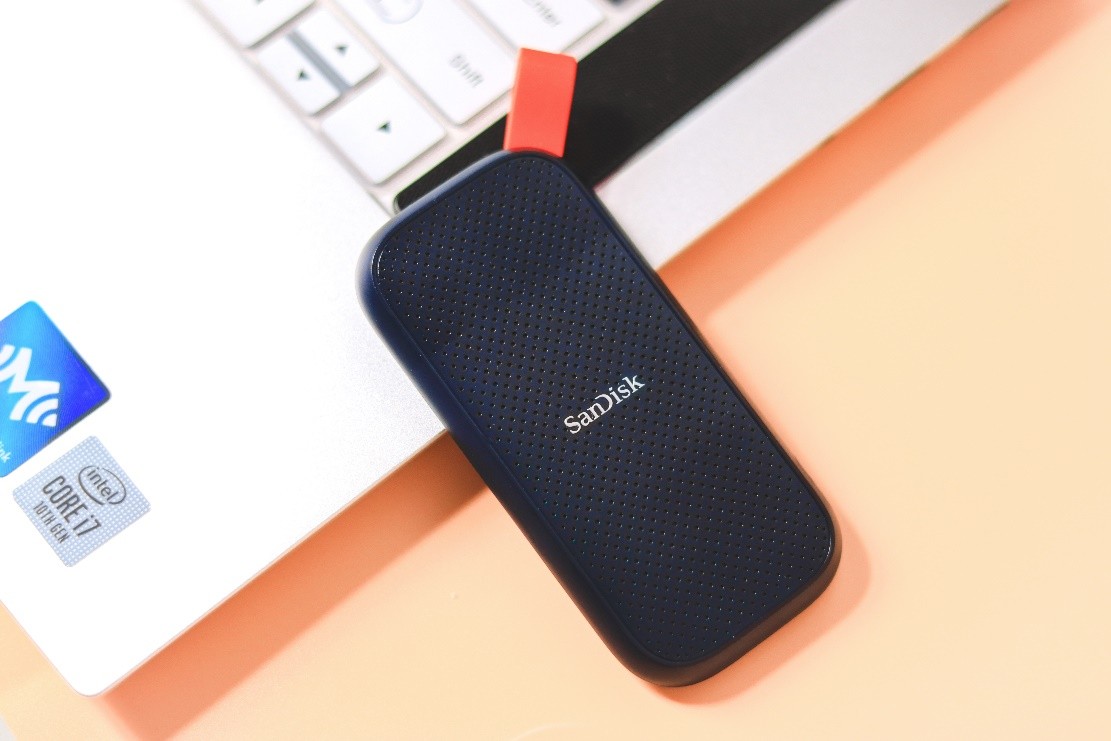 闪迪固态移动硬盘手机传输,闪迪极速固态硬盘和极速移动版