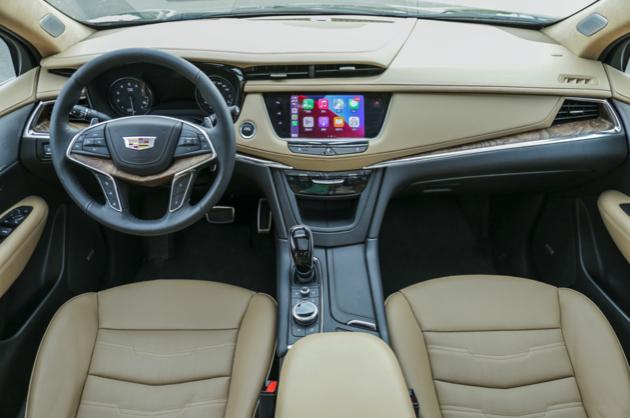 凯迪拉克xt548v轻混和纯油测试,凯迪拉克xt5试乘试驾的过程