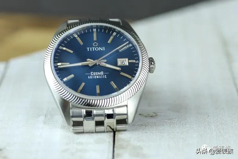 姊呰姳cosmo绯诲垪,姊呰姳cosmoking瀹囧畽绯诲垪