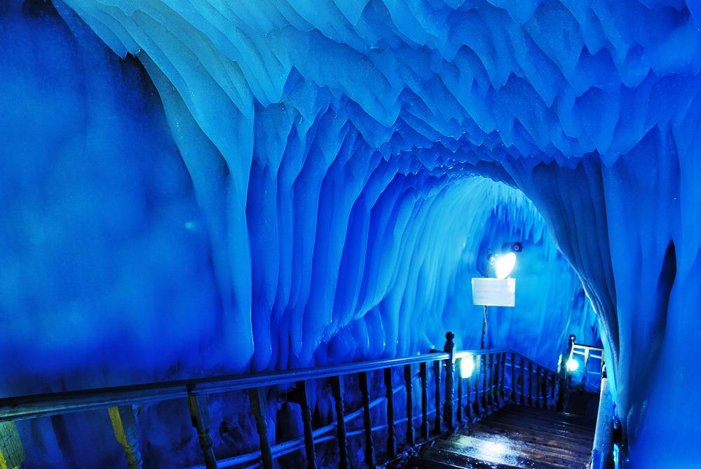 山西万年冰洞景观,山西万年冰洞游记