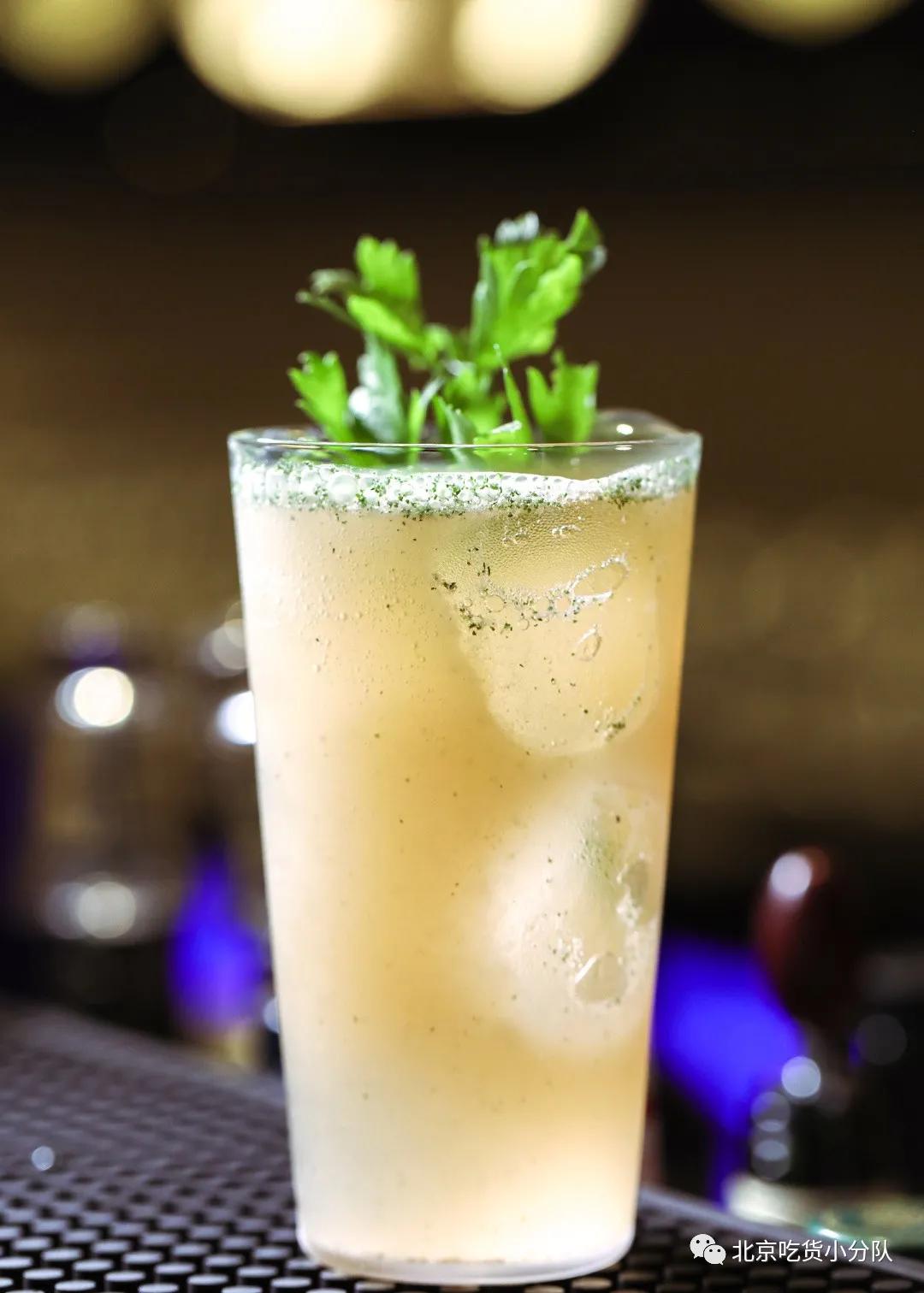 这店刚来，就要请全北京吃烧烤