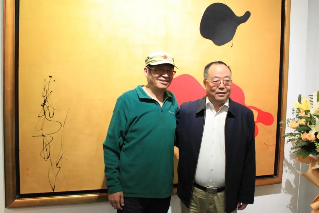 周颖超个展《蜕变》Seaandland在京开幕