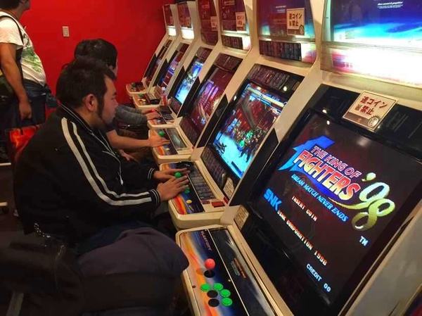在家里开“街机厅”是一种什么体验？无限续币，独享数十款游戏
