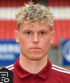 国内足球运动员转会动态一览,踢球者最新比赛