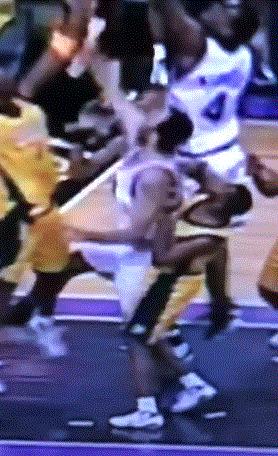 nba假摔十大经典,nba十大假摔排行榜