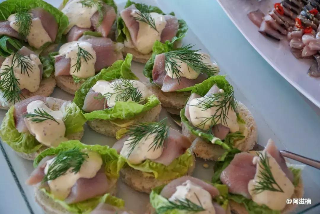 为了吃世界上最好吃的青花鱼，我飞去了挪威，光是捕捞船价值4亿