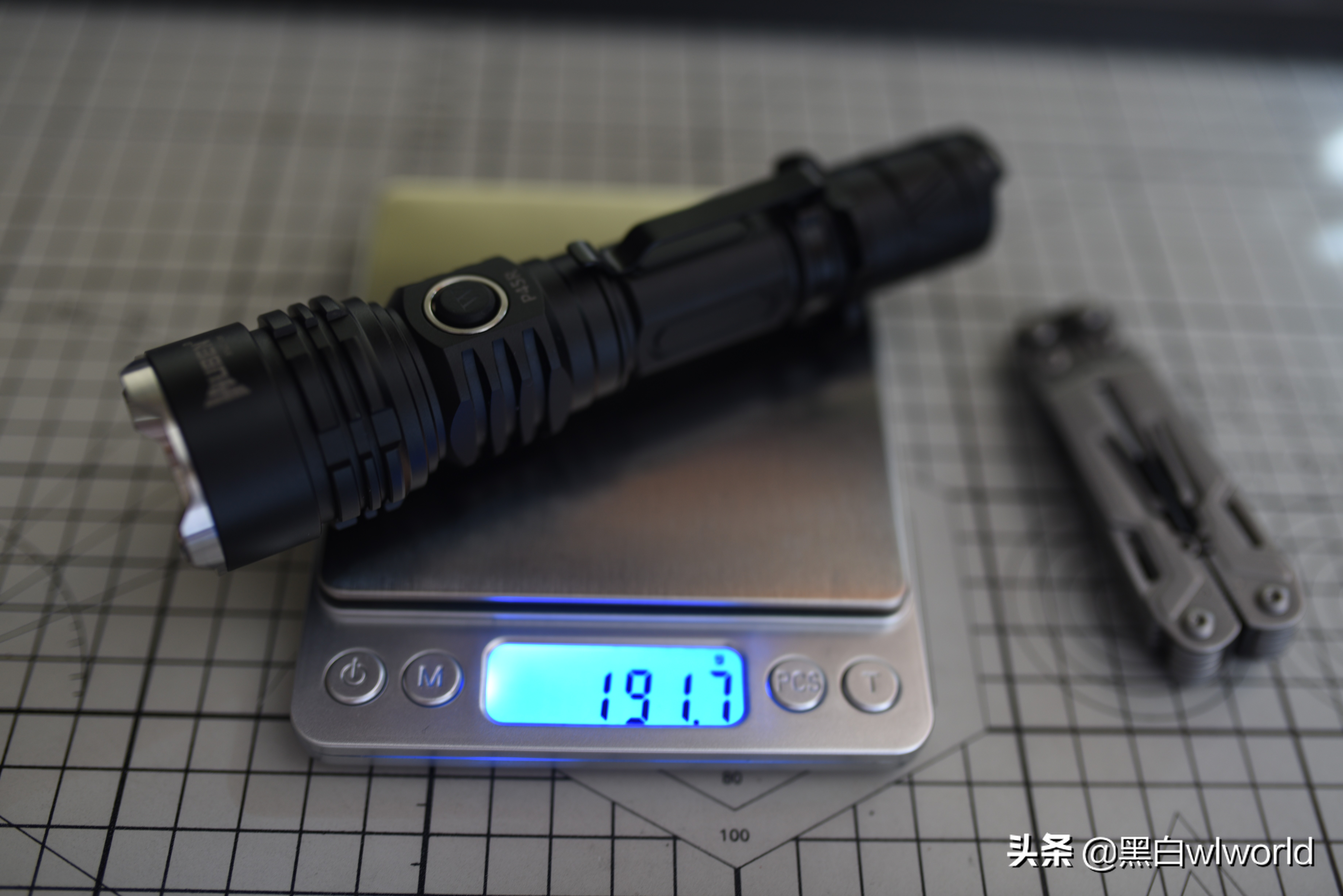 战术红光照明,巡逻照明哪个牌子好