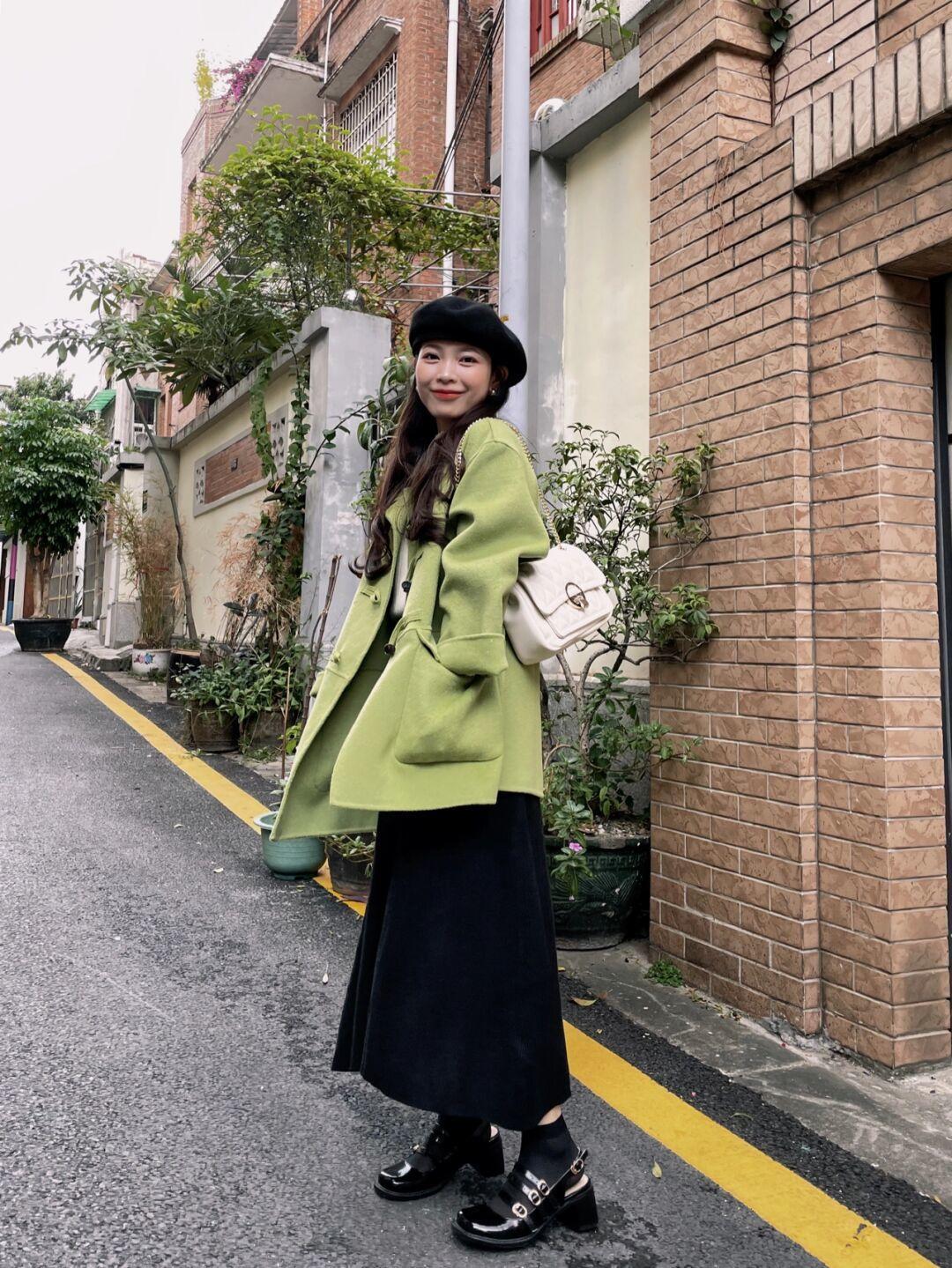 冬季简约毛呢外套穿搭,毛呢外套穿搭中短高端大气上档次