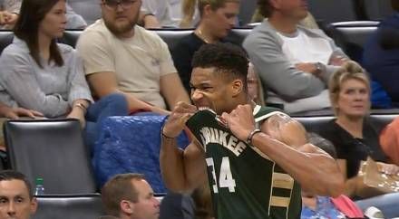 nba弄坏球鞋,马努精彩集锦