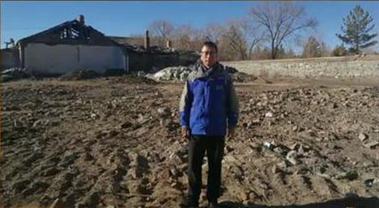 白岩松：8岁丧父，失眠暴瘦50斤，患抑郁险自杀