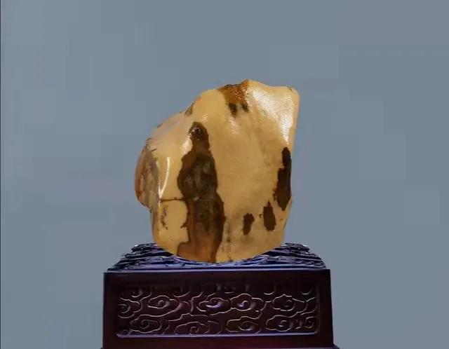 捡石头真的可以发财吗,石头捡到真能发财吗